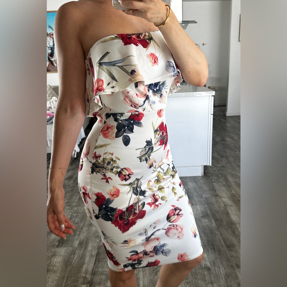 Floral Strapless Dresss